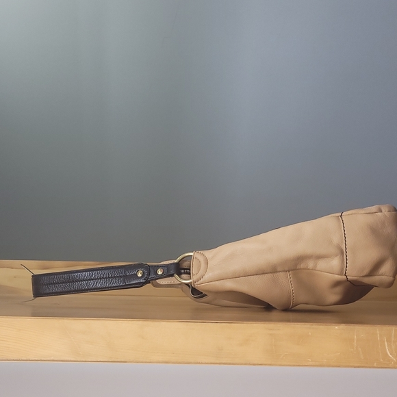 Shoulder Bag - Picture 2 of 7